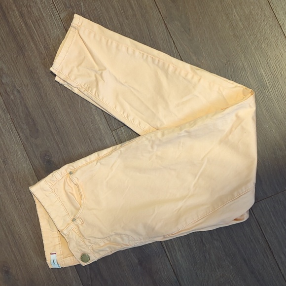 RW&CO. Clara Premium Skinny Jeans in Vibrant Peach, Size 27 - Picture 7 of 7